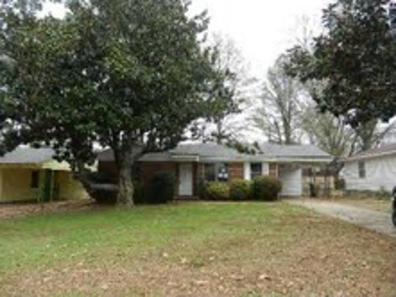 2nd image of 2994 Phyllis Ln