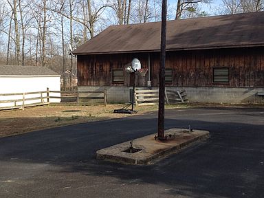 10205 Elys Ford Rd, Fredericksburg, VA 22407 | Zillow