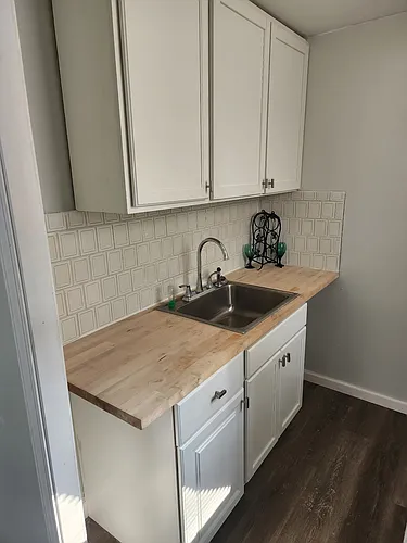 418 E Monroe St #2 Photo 1