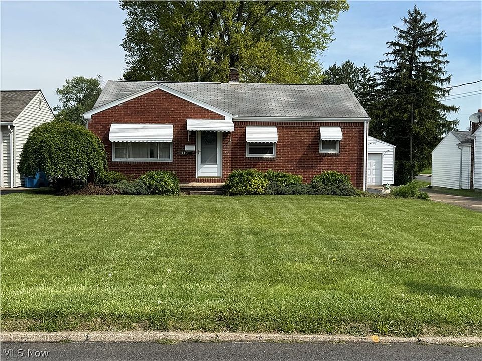 1st image of 449 Creed St