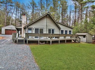 346 Forest Dr, Lakeville, PA