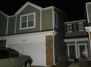 579 Springbrook Trl N, Oswego, IL 60543