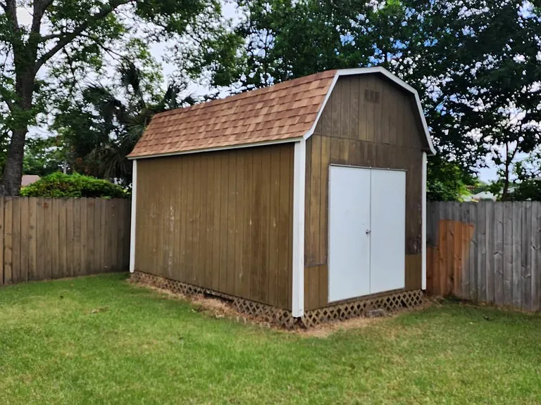 7970 La Nain Dr — Photo 10