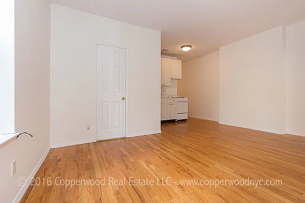 Rented by Copperwood Real Estate | media 13
