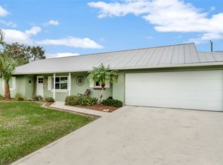 7504 Kenwood Rd, Fort Pierce, FL 34951