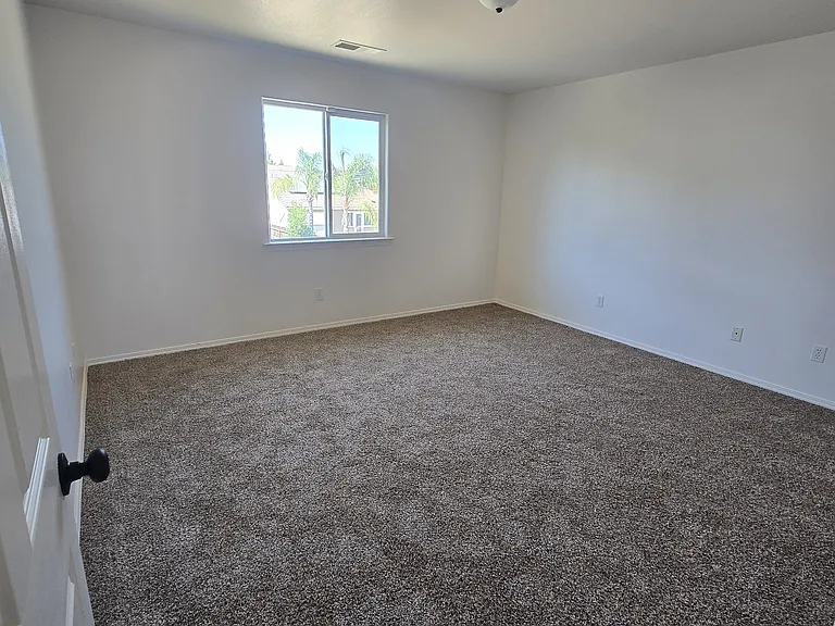 1114 Oak Ave — Photo 20