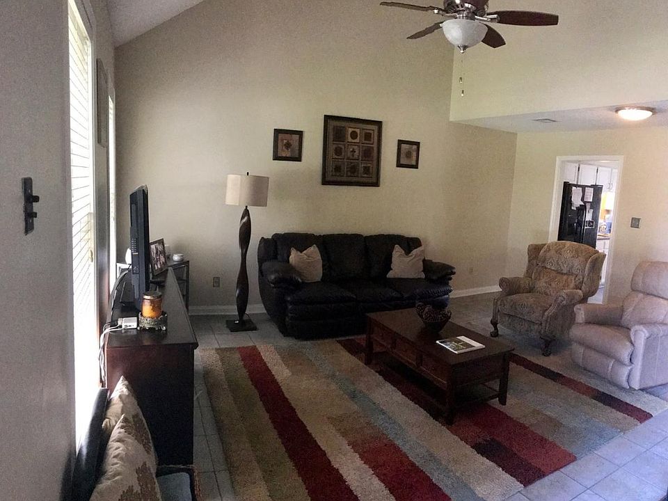 Living room with fire place