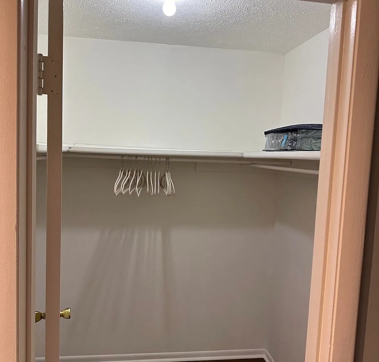 3 bed, 2.5 bath, 1564 sqft, $2,295 — Photo 4