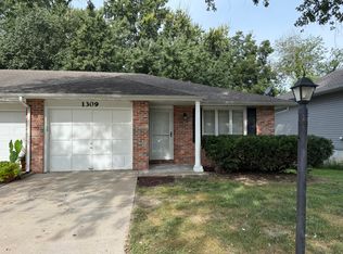 1309 W Lexington Cir, Columbia, MO 65203