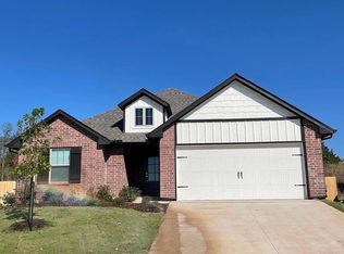 8209 Lambert Way, Edmond, OK 73034