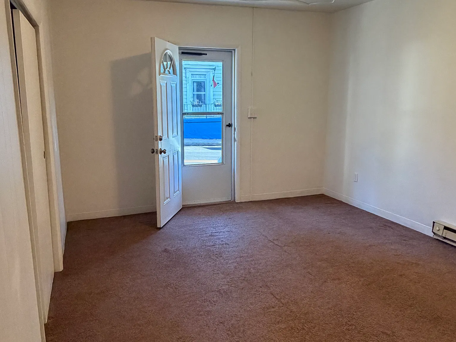 2 bed, $875 — Photo 4