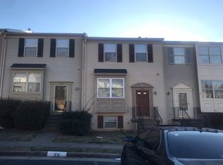 1951 Winslow Ct, Woodbridge, VA 22191