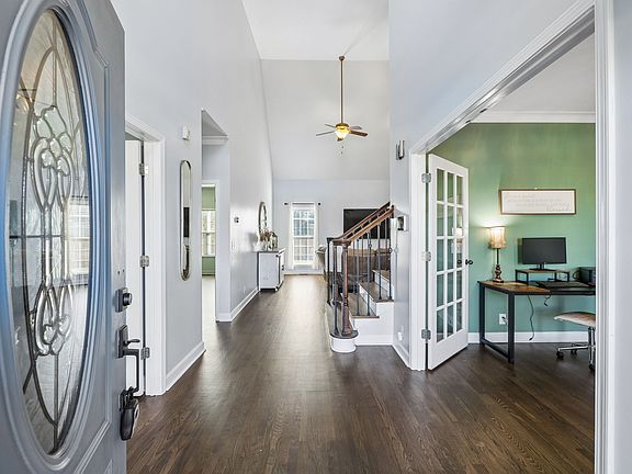 5th image of 3918 Rowland Rd