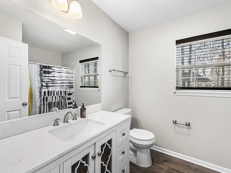 6262 White Cove Dr — Photo 22