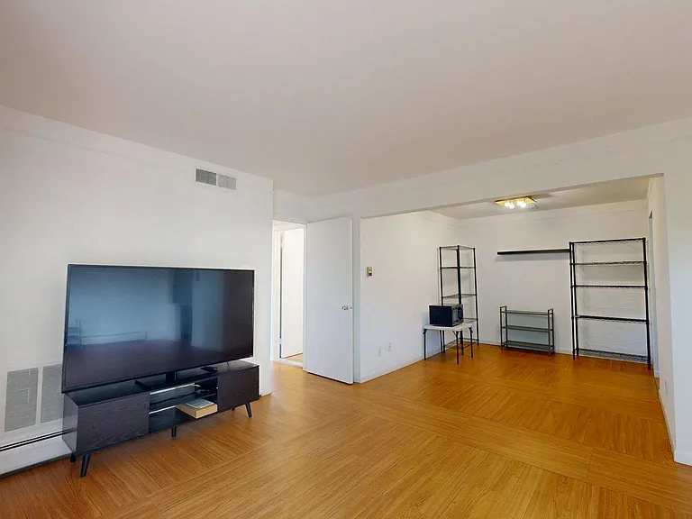 1225 Island Dr — Photo 4