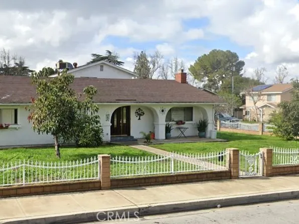 2302 8th St, La Verne, CA 91750
