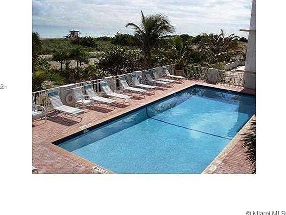 4th image of 9341 Collins Ave #100