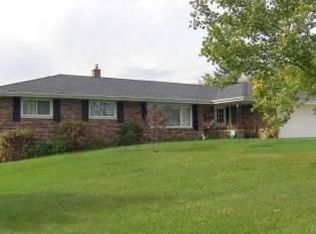 3615 Division Rd, Jackson, WI 53037