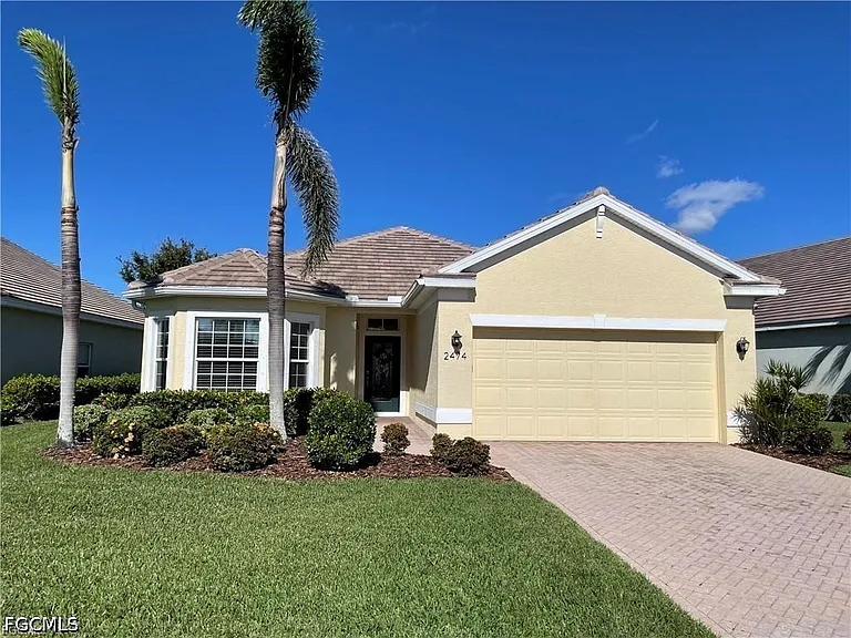 2474 Blackburn Cir — Photo 2