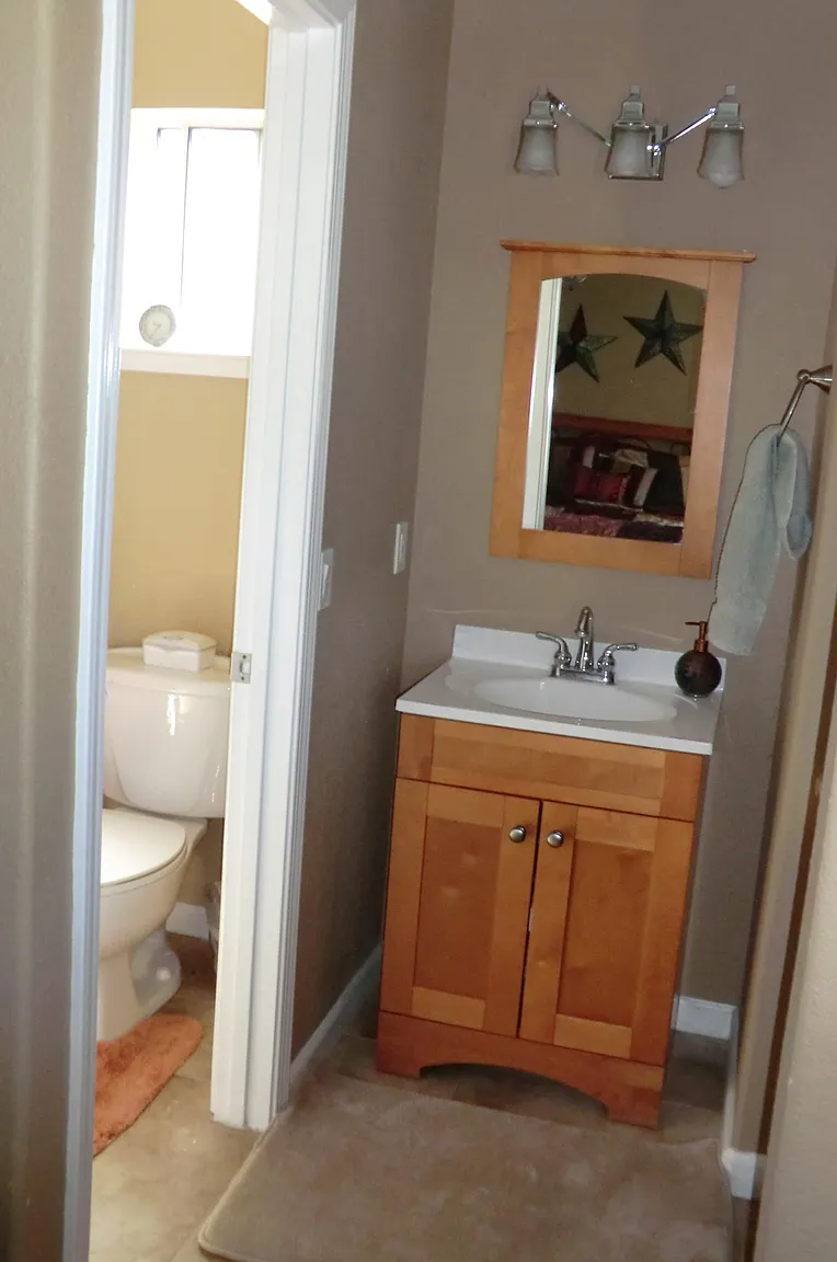 1625 Jasmine Way photo 1