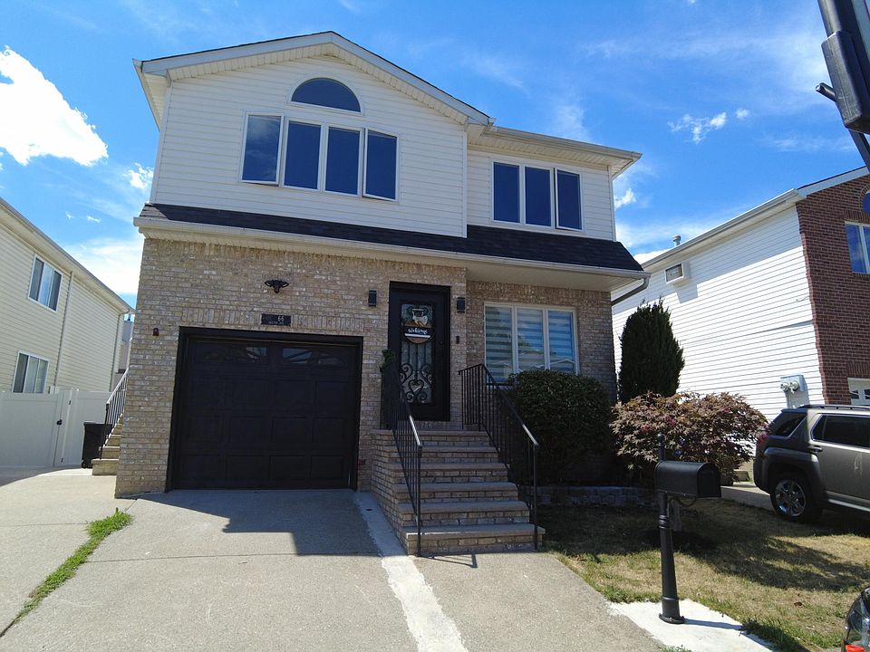 Front of 66 Dexter