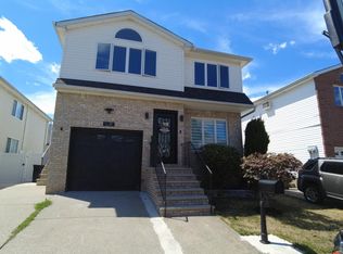66 Dexter Ave, Staten Island, NY 10309