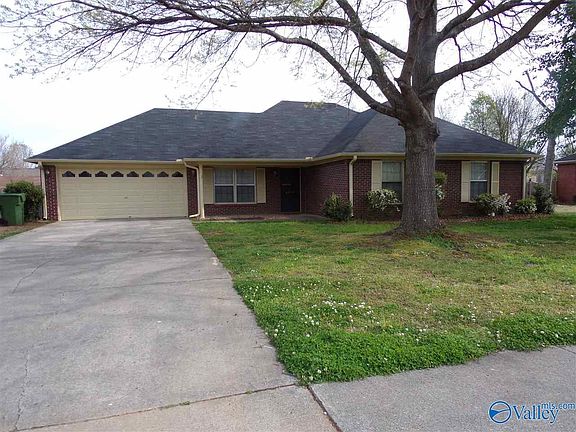 4th image of 2302 Villaret Dr SW