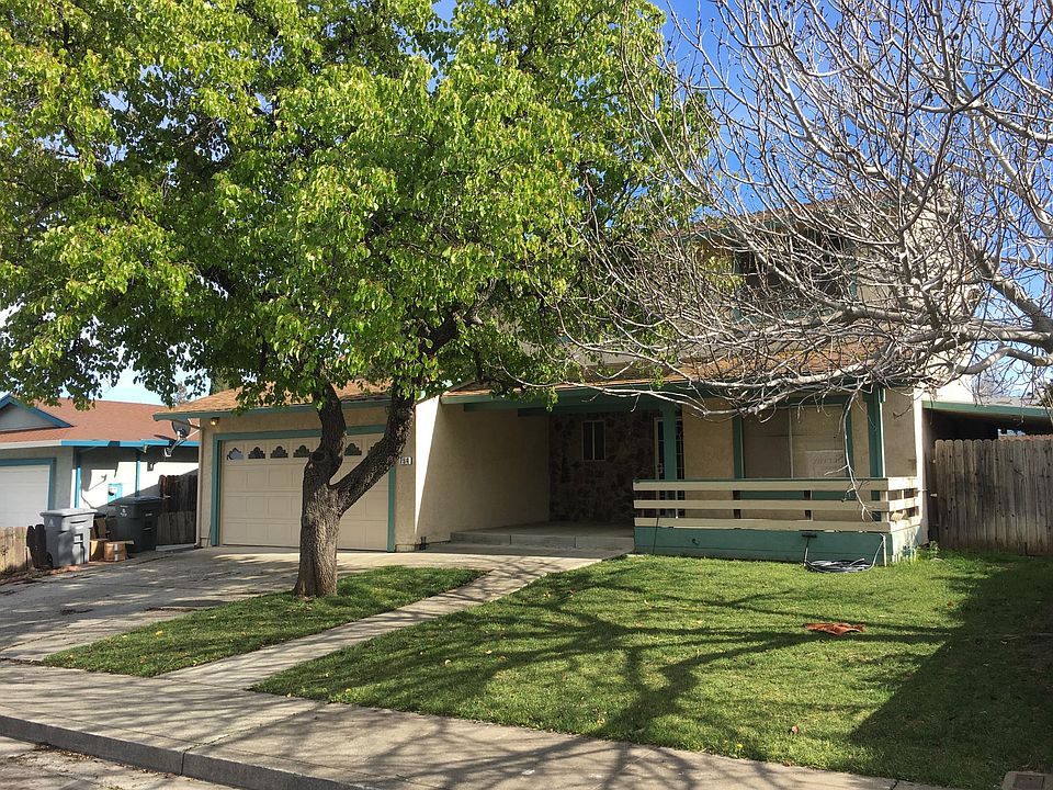 1st image of 754 La Cruz Ln