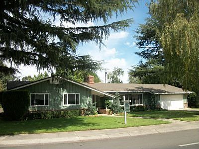 1st image of 1011 W Elm St