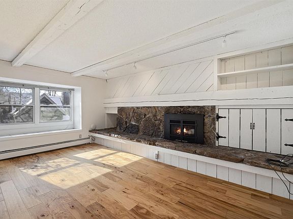 2nd image of 107 N Harris Street UNIT 208