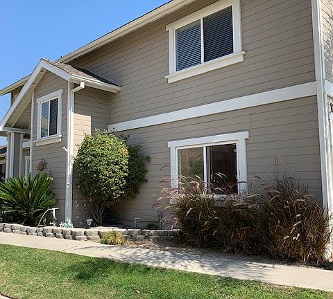 5th image of 10975 Russett Ave