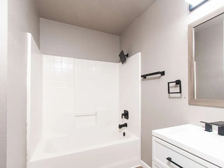 4004 Bull Run Dr — Photo 25
