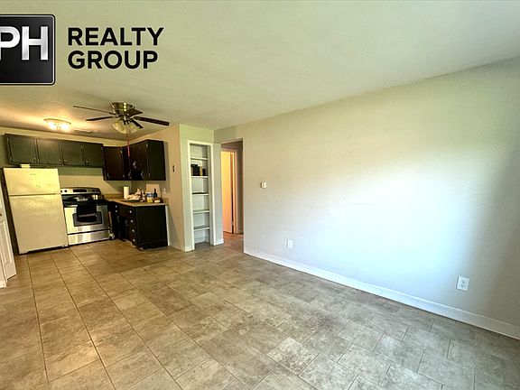 4th image of 109 Warren St #3A