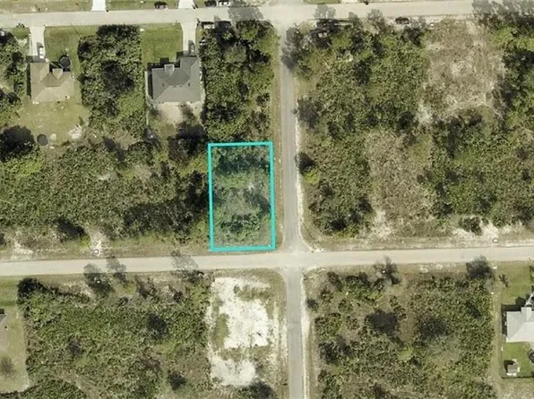 2700 49th ST W, LEHIGH ACRES, FL 33971