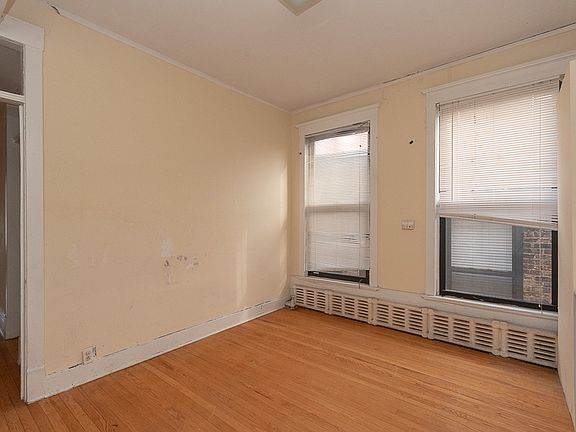 5th image of 639 W Oakdale Ave #Ua4