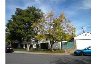 3rd image of 804 N Berlyn Ave
