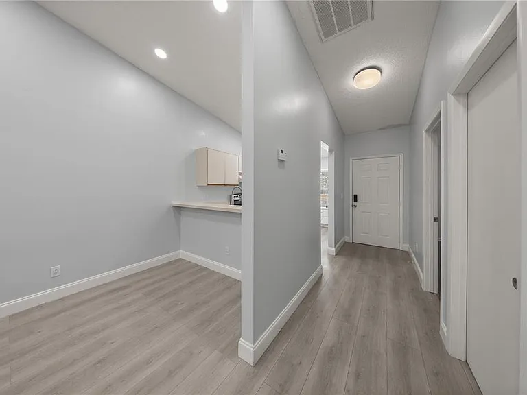 10441 SW 85th Ct — Photo 6