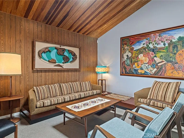 203 Calle Cortez — Photo 8