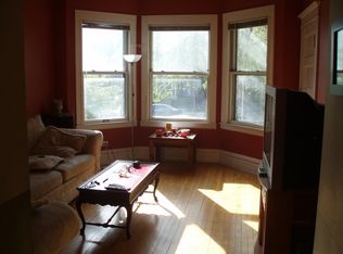 1826 W Addison St #1, Chicago, IL 60613