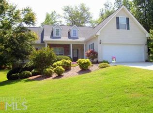 6528 Station Dr, Clermont, GA 30527