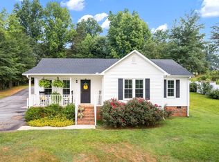 145 Hillside Cir, Easley, SC 29640