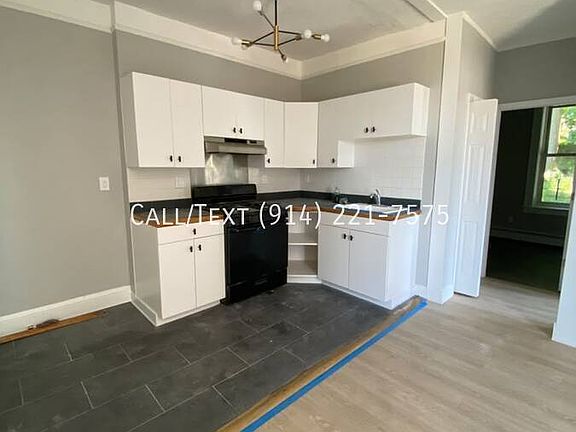 4th image of 22 Upper Croton Ave #8