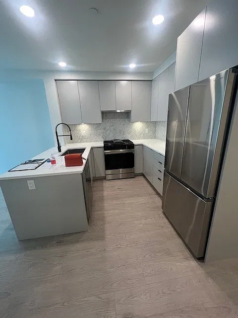 2 bed, 726 sqft, $2,150 — Photo 4