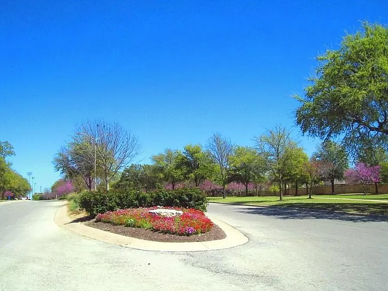 2406 Beeleigh Ct — Photo 20