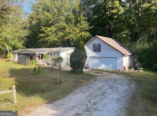 6983 Deaton Henry Rd, Flowery Branch, GA 30542