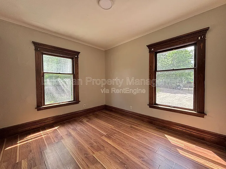 743 Academy St #1 — Photo 10