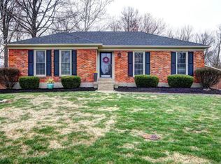 600 Stivers Rd, Woodlawn Park, KY 40207