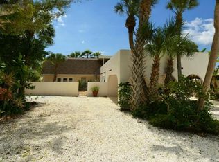 36 Island Circle, Longboat Key, FL 34242