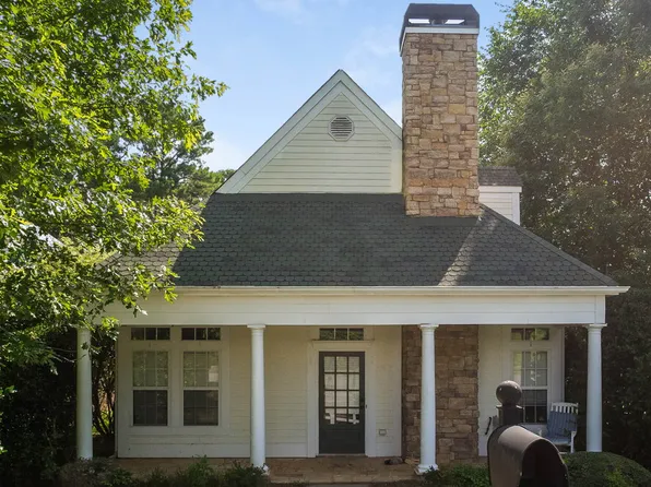 2002 Greenhill Pass, Canton, GA 30114