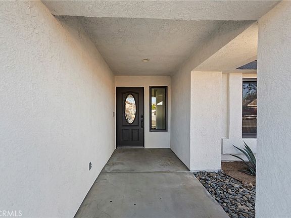 4th image of 68135 Encinitas Rd